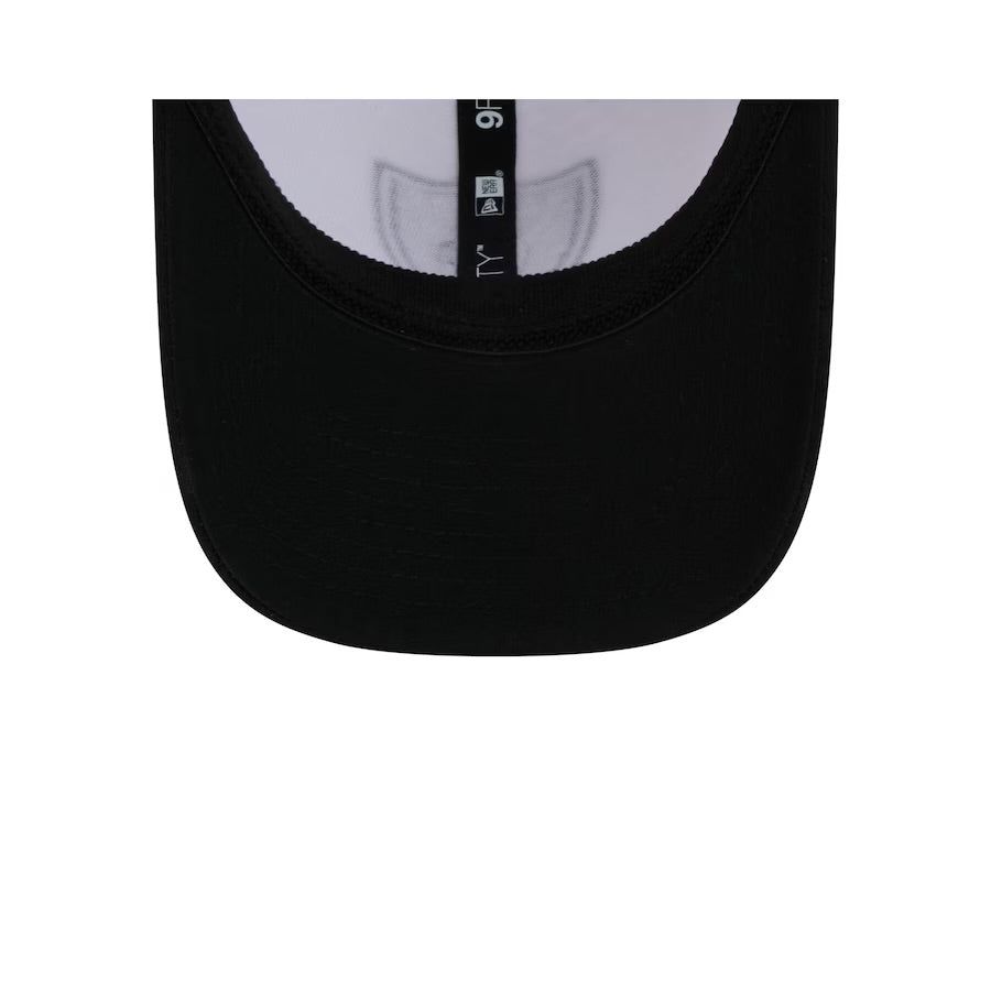 Las Vegas Raiders Hat - Training Camp Collection 2-Tone 9Forty NFL Stretch Snapback Cap - New Era